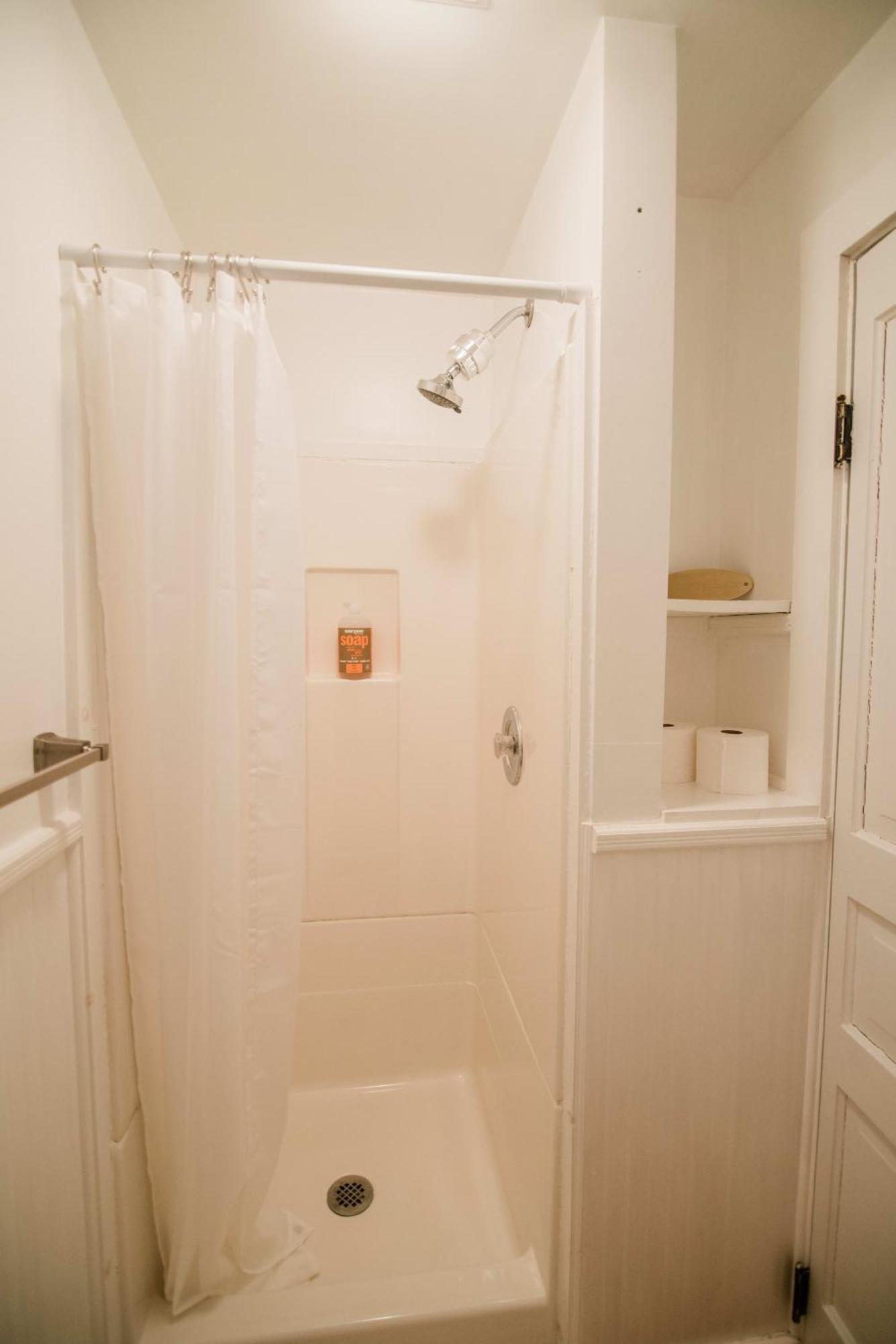 Mahaney Suite BW Boutique Hotel Central Lake Екстериор снимка